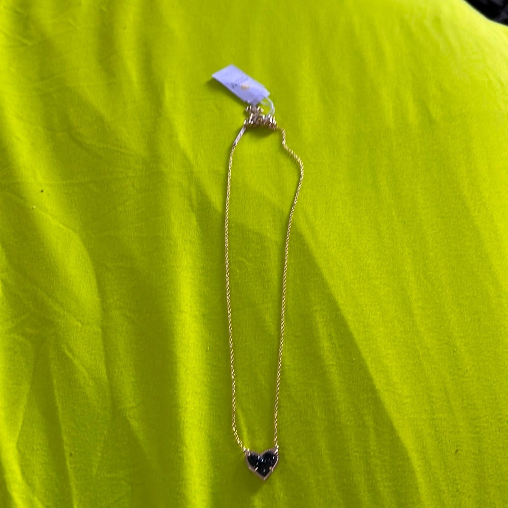 Kendra Scott Neckace